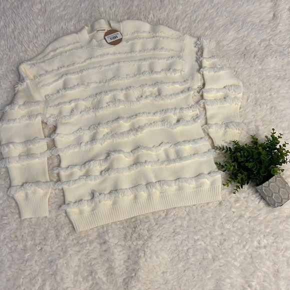 ANDTHEWHY Fringe Sweater - Picture 3 of 5